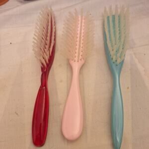3 Vintage Hair Brushes Very Good Condition. Plastic With Nylon Bristles